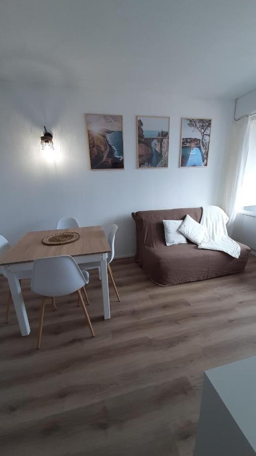 T2 Cabine Avec Tres Belle Vue Sur Le Port De Plaisance 루케이트 외부 사진